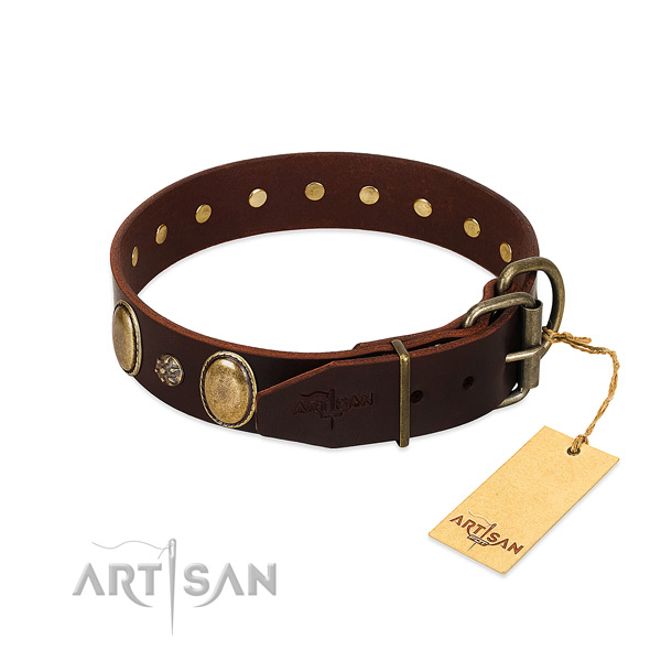 Walking top notch natural genuine leather dog collar