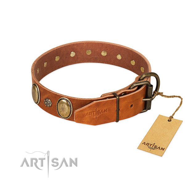 Handy use top notch genuine leather dog collar